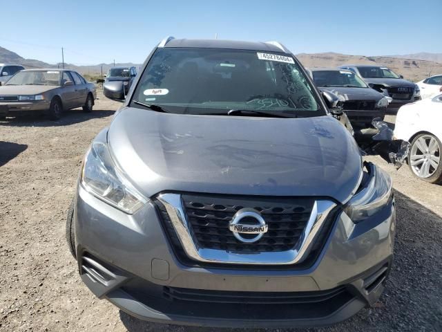 2019 Nissan Kicks S