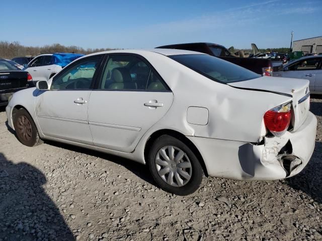 2005 Toyota Camry LE