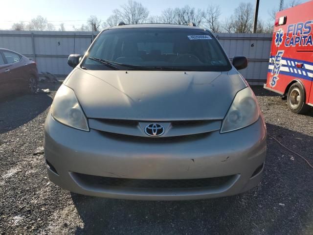 2006 Toyota Sienna CE