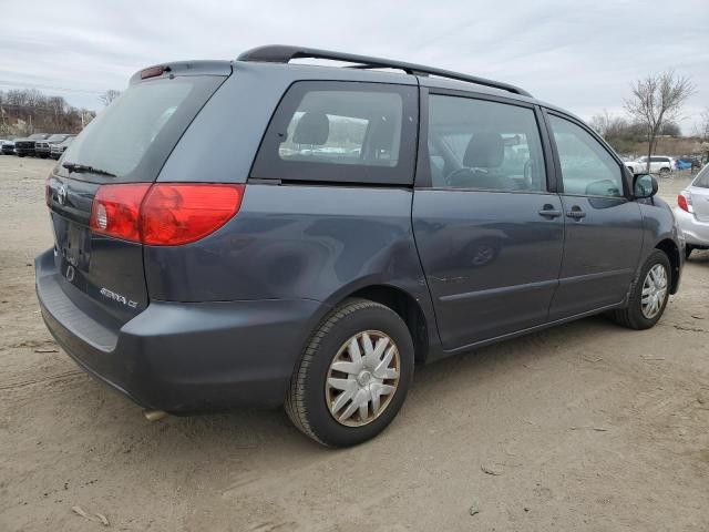 2010 Toyota Sienna CE