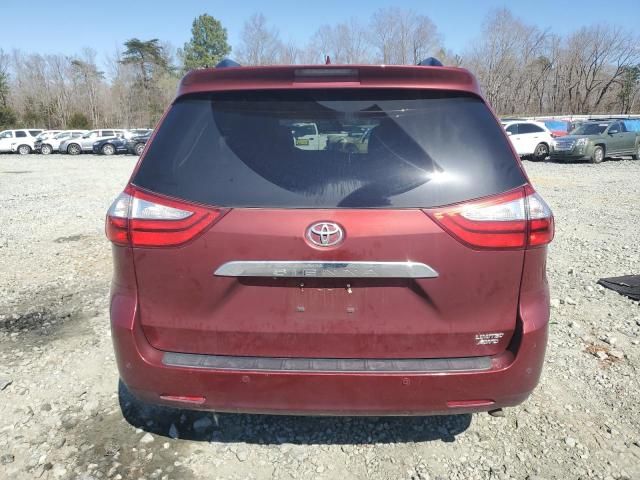 2016 Toyota Sienna XLE