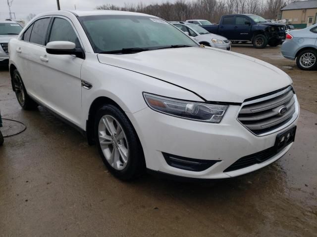 2013 Ford Taurus SEL