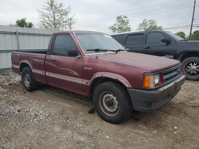 1993 Mazda B2200 Short BED