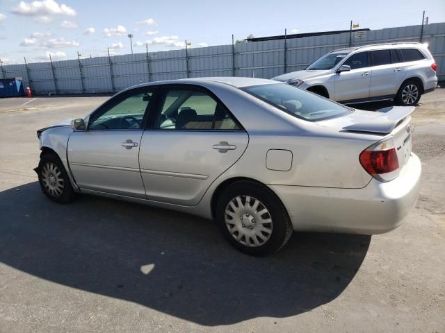 2005 Toyota Camry LE