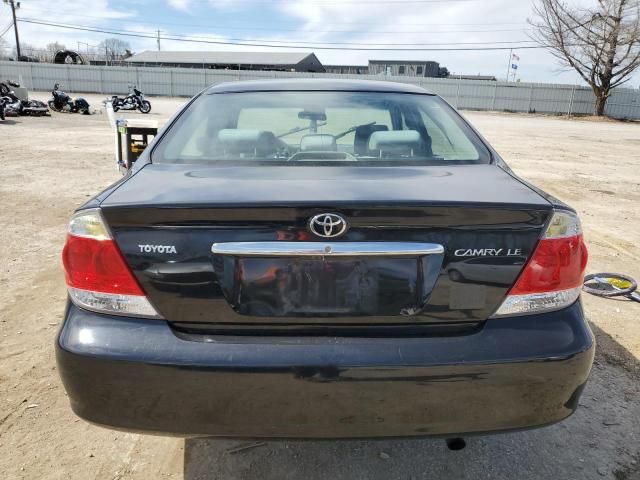 2005 Toyota Camry LE