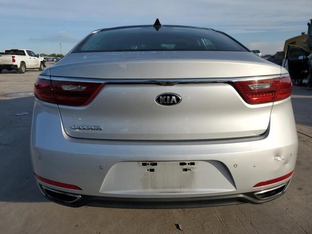 2018 KIA Cadenza Luxury