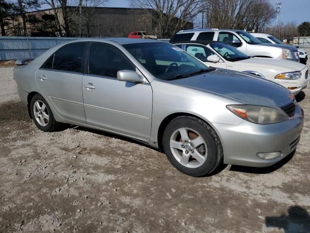 2004 Toyota Camry LE