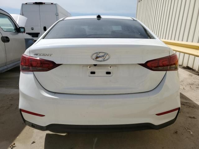 2022 Hyundai Accent SE