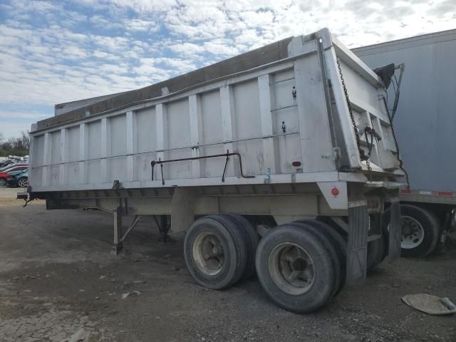 1977 Trail King Trailer