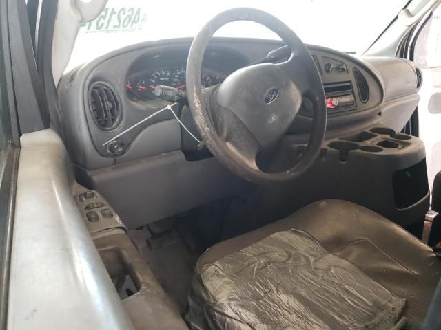 2005 Ford Econoline E250 Van