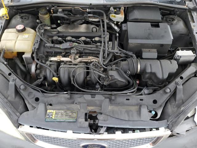 2005 Ford Focus ZX4