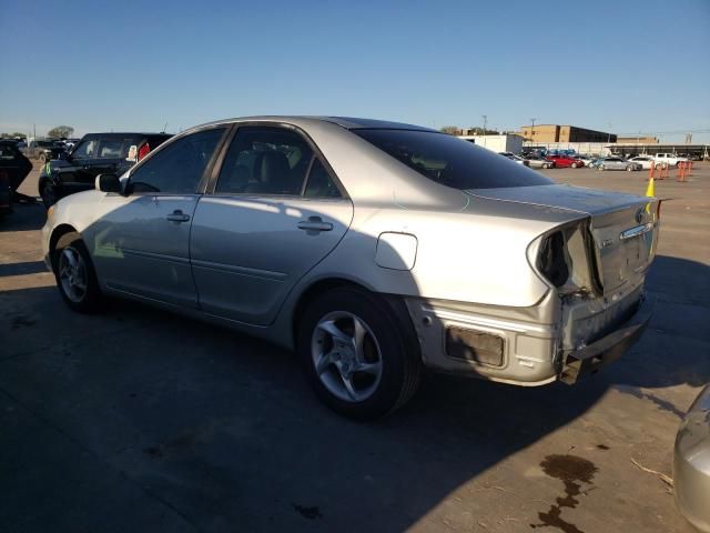 2004 Toyota Camry LE