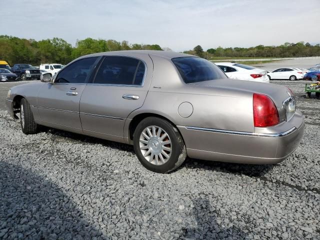 2003 Lincoln Town Car Executive