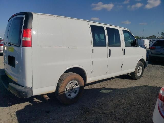 2013 Chevrolet Express G2500