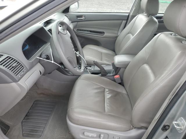 2005 Toyota Camry LE