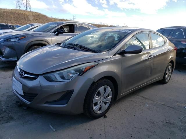 2016 Hyundai Elantra SE