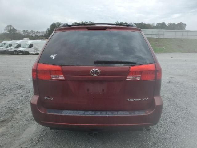 2004 Toyota Sienna XLE