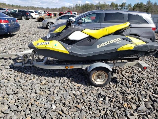 2017 Seadoo W Trailer