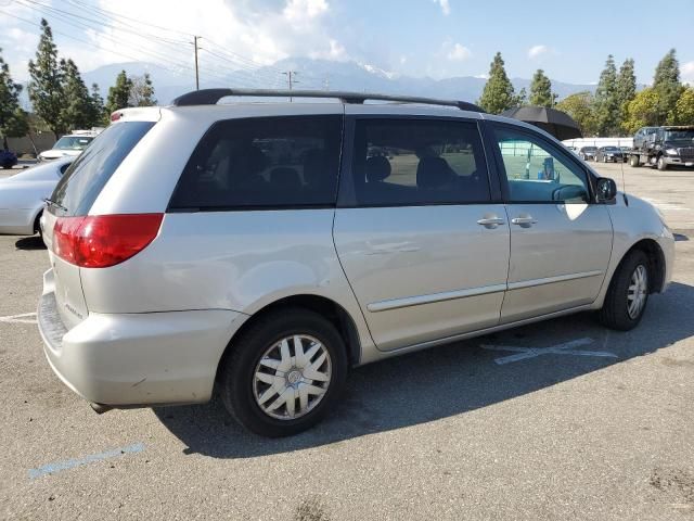 2007 Toyota Sienna CE