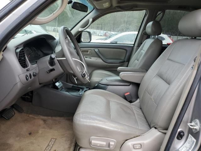 2002 Toyota Sequoia SR5