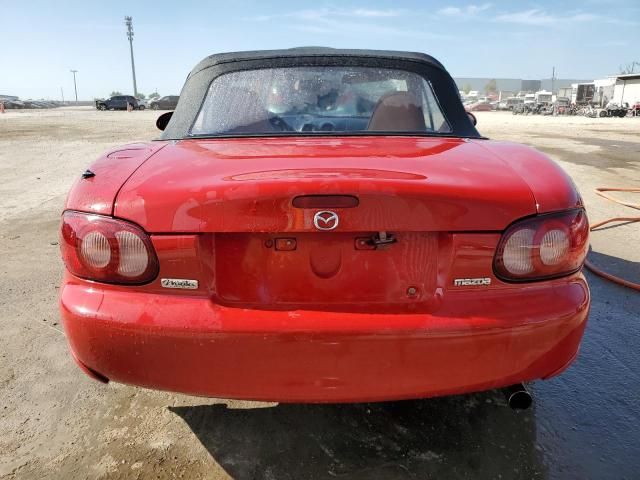 2002 Mazda MX-5 Miata Base