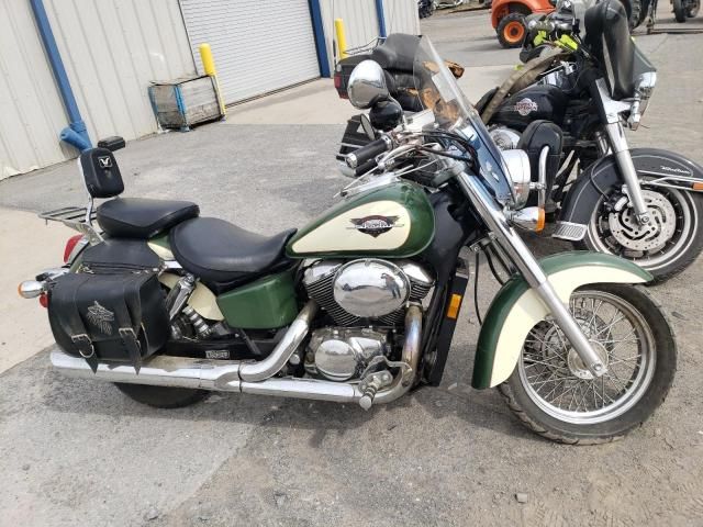 1999 Honda VT750 CD2