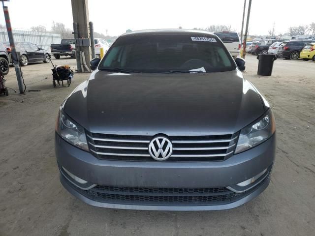 2015 Volkswagen Passat S