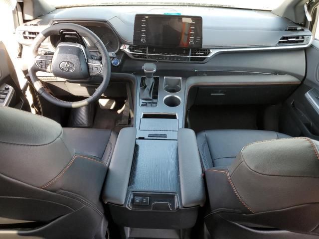 2023 Toyota Sienna XSE