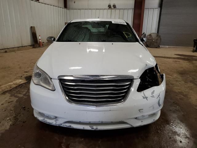 2012 Chrysler 200 Limited