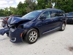 Chrysler Vehiculos salvage en venta: 2017 Chrysler Pacifica Touring L Plus