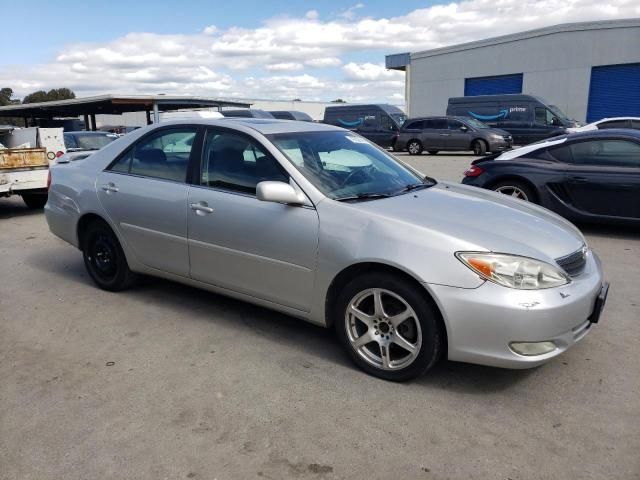 2004 Toyota Camry LE