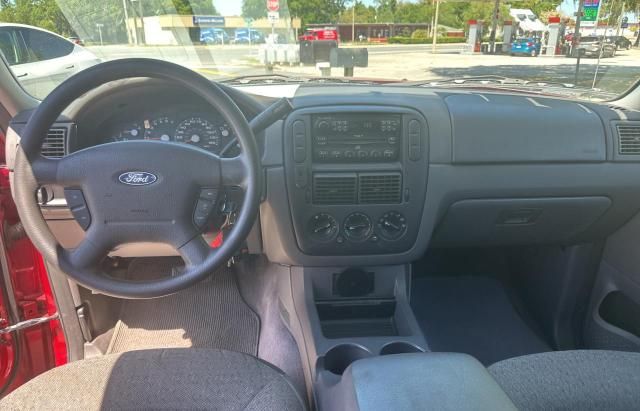 2004 Ford Explorer XLS