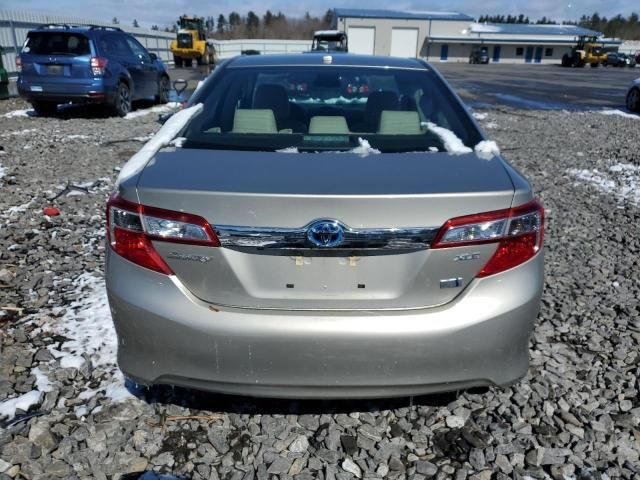 2014 Toyota Camry Hybrid