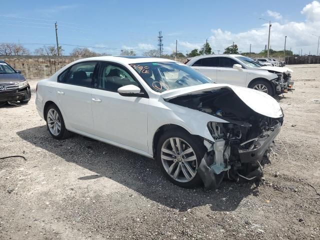 2019 Volkswagen Passat Wolfsburg