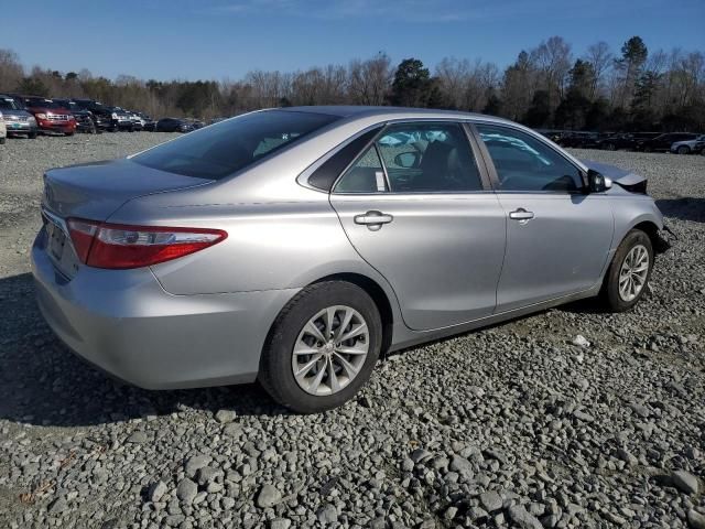 2016 Toyota Camry LE