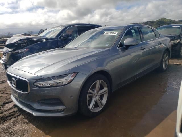 2018 Volvo S90 T5 Momentum