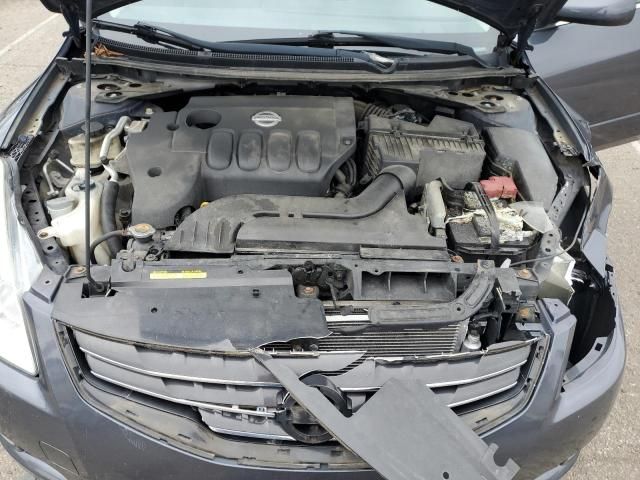 2010 Nissan Altima Base