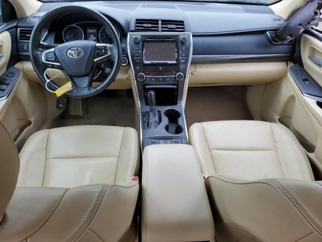 2015 Toyota Camry Hybrid