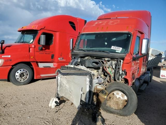 2022 Freightliner Cascadia 126