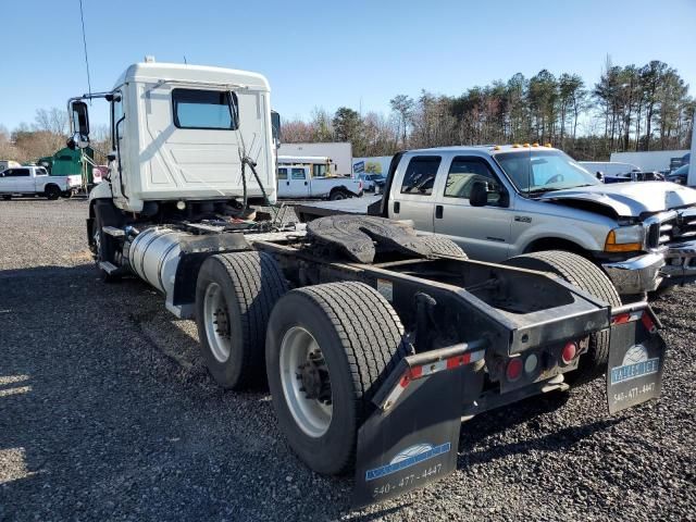 2011 Mack 600 CXU600