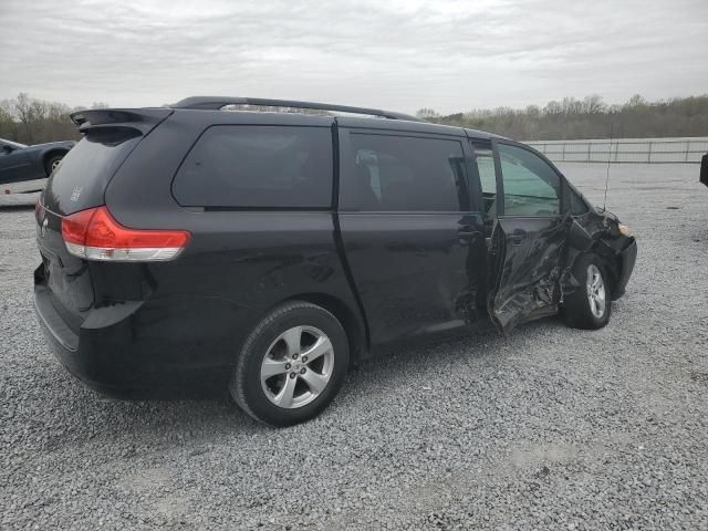 2012 Toyota Sienna LE