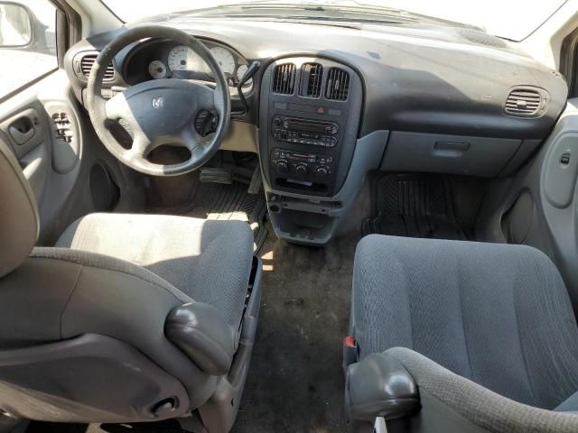 2005 Dodge Grand Caravan SE