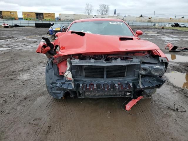 2015 Dodge Challenger SXT Plus