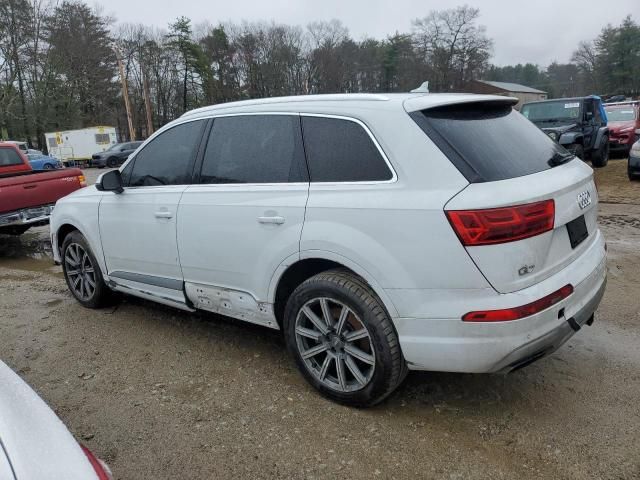 2017 Audi Q7 Premium Plus