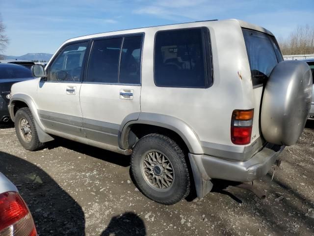 1999 Isuzu Trooper S