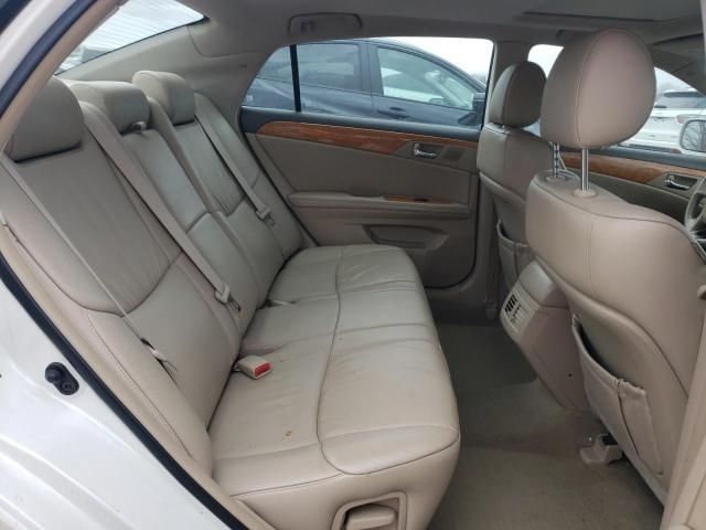 2005 Toyota Avalon XL