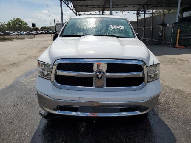 2022 Dodge RAM 1500 Classic SLT