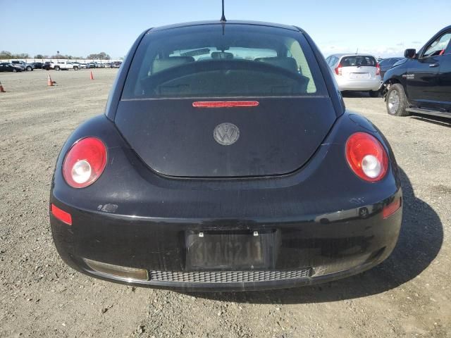 2010 Volkswagen New Beetle