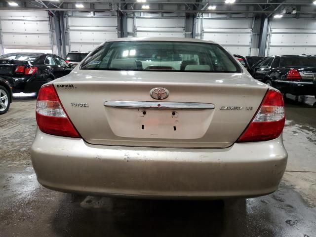 2004 Toyota Camry LE