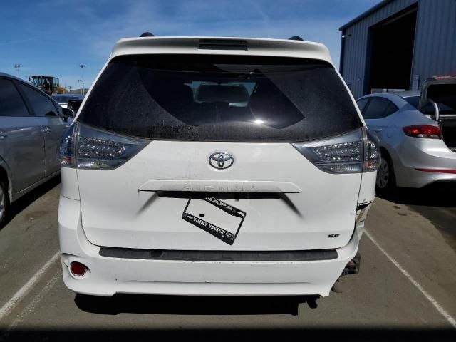 2014 Toyota Sienna Sport